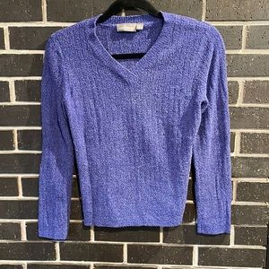 Croft & Borrow Women’s Medium Purple V Neck Sweater